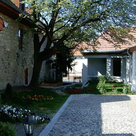 Trifecta Udvarhaz Tállya Exterior foto